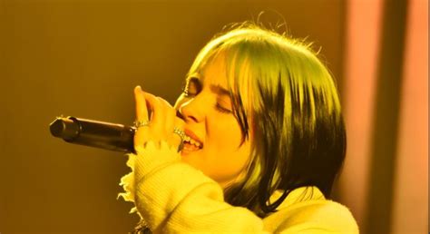 Billie Eilish Glastonbury 2023 Headlining Performance: A Triumph of Youthful Energy and Raw Talent!